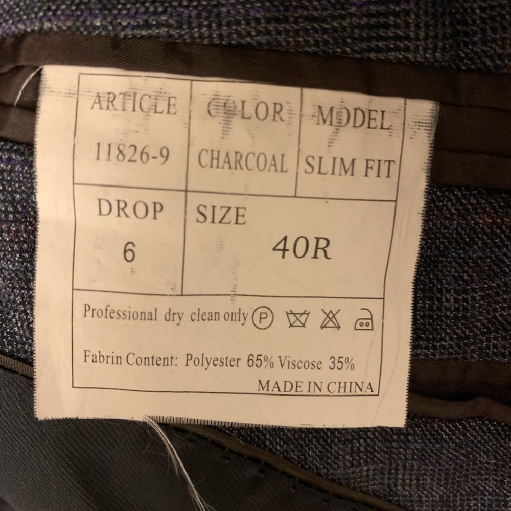 Azar Man Suit - Picture 4 of 7